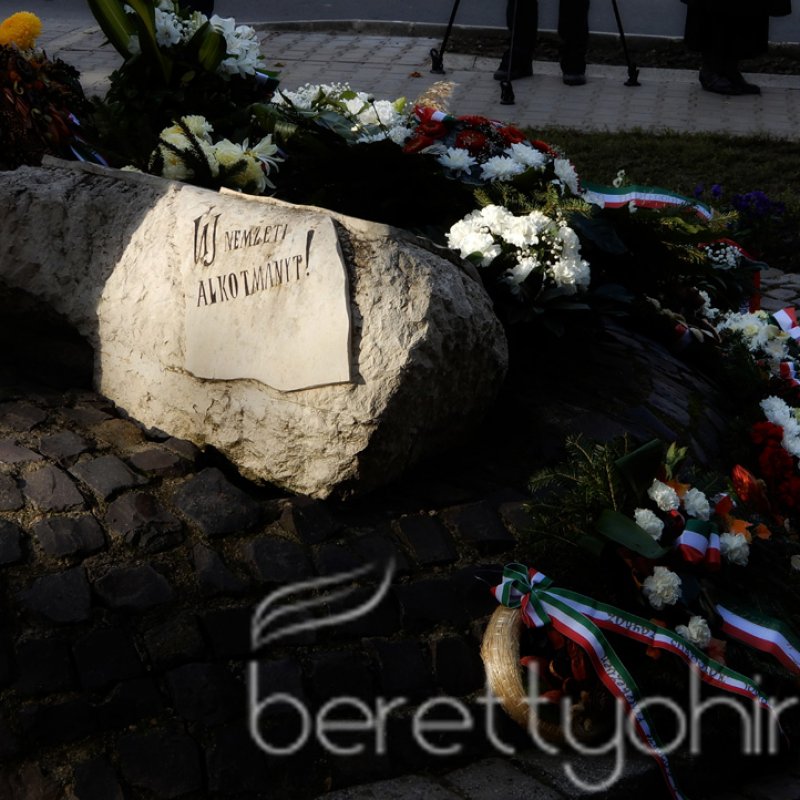 Az '56-os forradalomra emlékeztünk 44